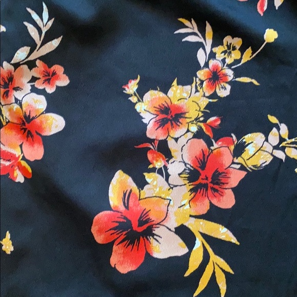 NWT Guess Palazzo Pant - Picture 3 of 8